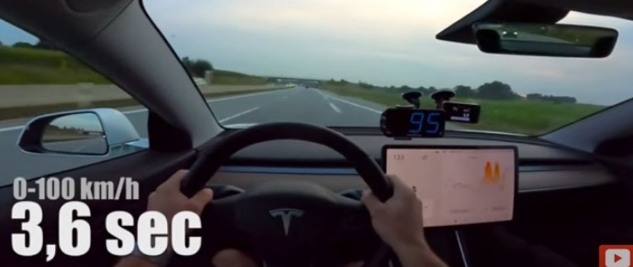 Tesla Model 3 Performance - od 0 do 250 km/h na autostradzie [WIDEO]