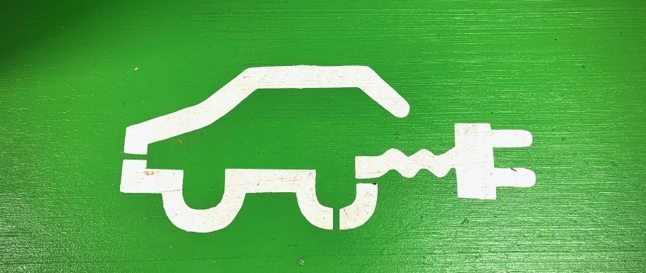 Nowe oznakowania dotyczące pojazdów elektrycznych w Polsce