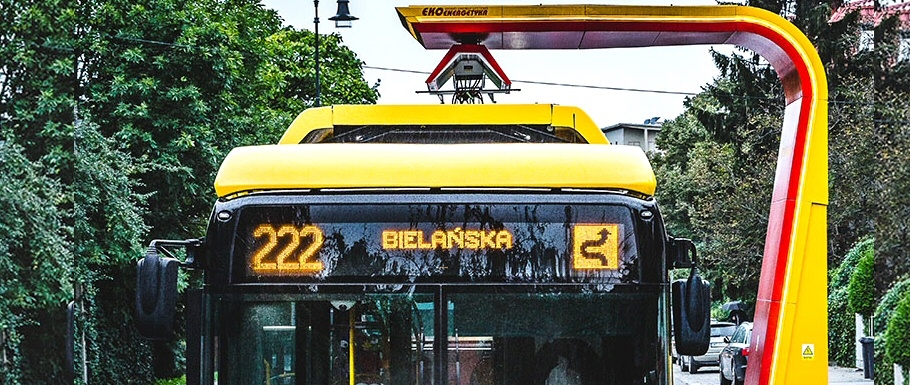 20 elektrycznych autobusów w Warszawie stanęło z powodu... ładowarek!
