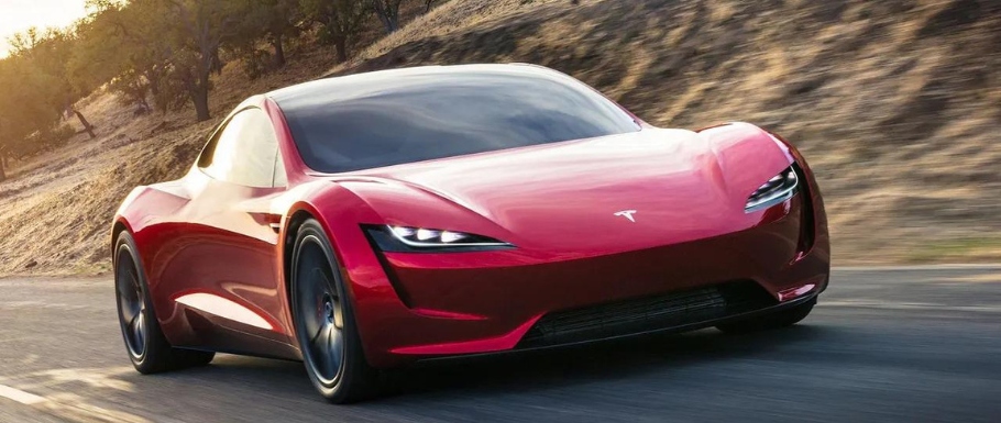 Czekając na przyspieszenie: Najnowsze wieści o Tesli Roadster od Elona Muska.