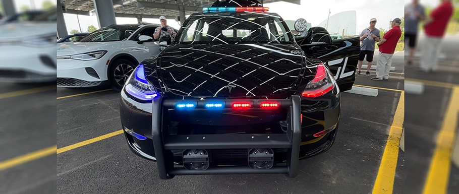 Policyjna Tesla Model Y jakiej jeszcze nie widzieliście! 