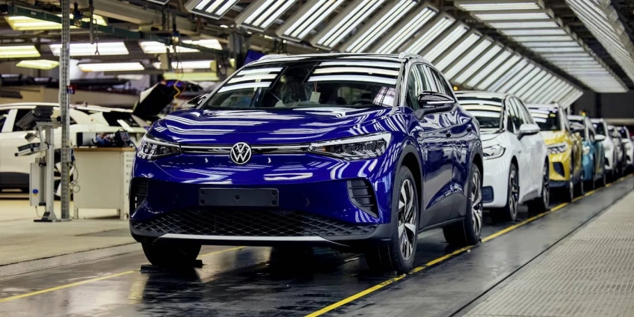 Volkswagen ogranicza produkcję pojazdów elektrycznych w Europie z powodu zbyt małego popytu!