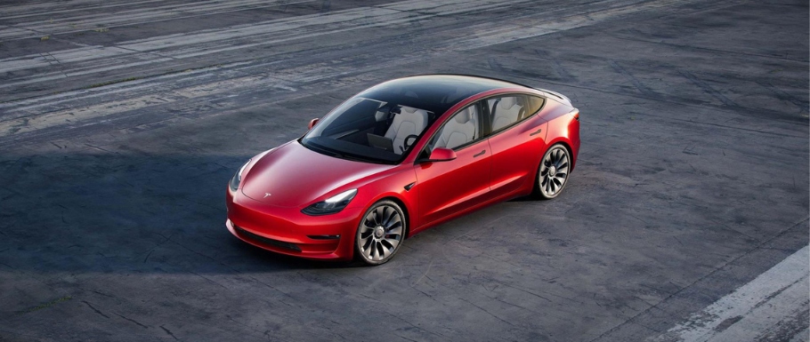 Tesla osiąga milionową sprzedaż samochodów elektrycznych w Europie.