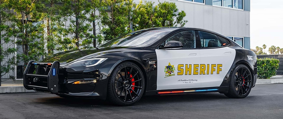 Elektryczny Radiowóz Tesli Model S Plaid Pursuit – Rewolucja w Policji