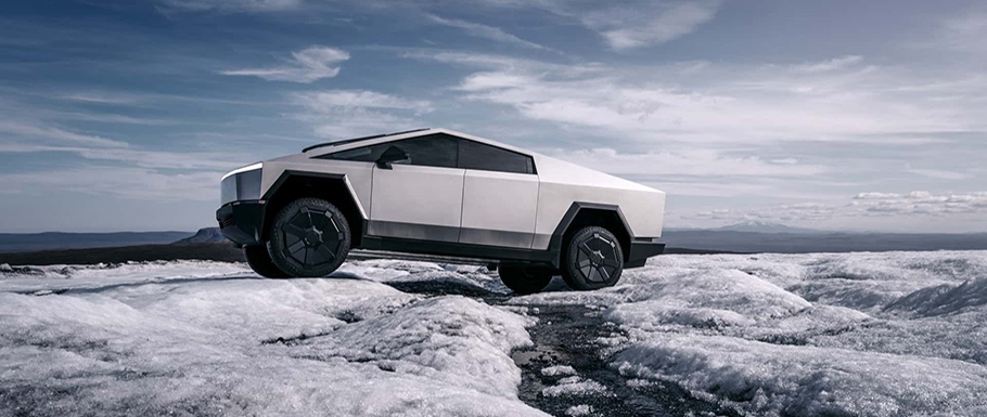 🚙 Tesla tnie ceny Cybertrucka. Najtańsza wersja w historii i przecena Cyberbeasta