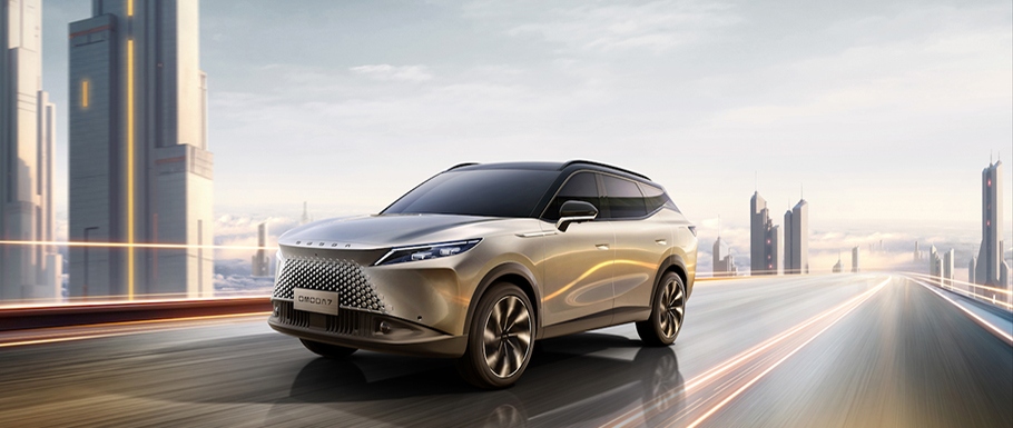 🚗 Chińska ofensywa trwa. Omoda 7 Super Hybrid wchodzi do gry w Polsce