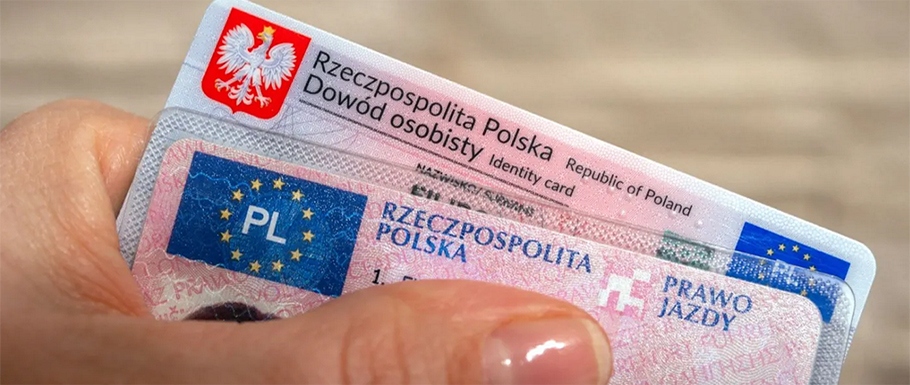 🚗 Cyfrowa rewolucja dla kierowców. Koniec wizyt w urzędzie coraz bliżej